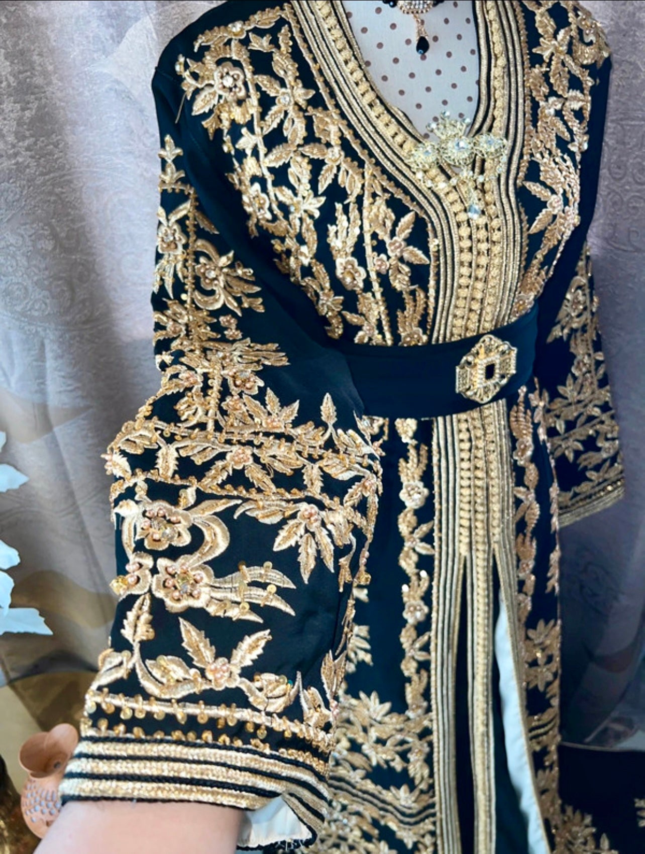 Takchita Prestige Noir avec Broderie au fil d'Or